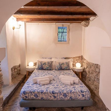 La Casa Delle Pietre Parlanti - Casa In Pietra Ai Piedi Del Parco Delle 5 Terre Bed and Breakfast Biassa Eksteriør billede