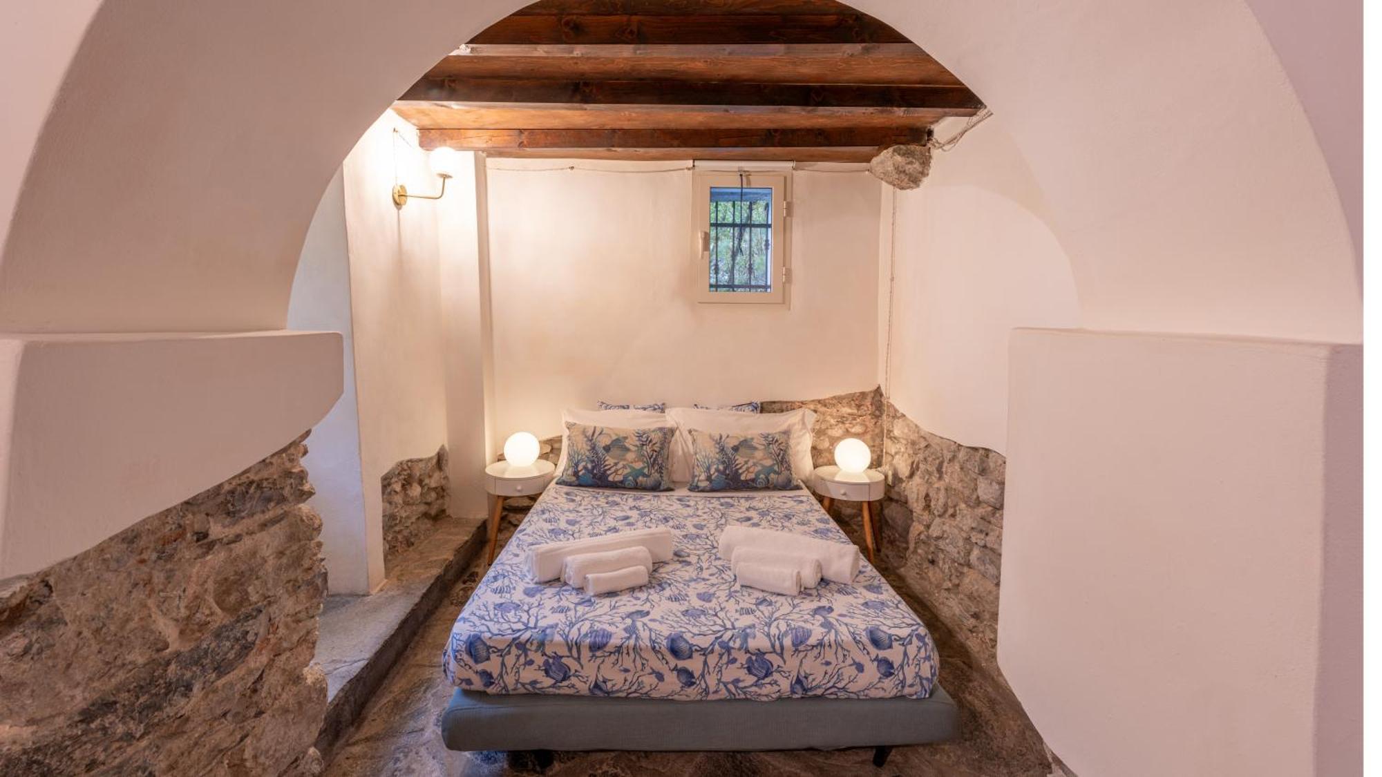 La Casa Delle Pietre Parlanti - Casa In Pietra Ai Piedi Del Parco Delle 5 Terre Bed and Breakfast Biassa Eksteriør billede